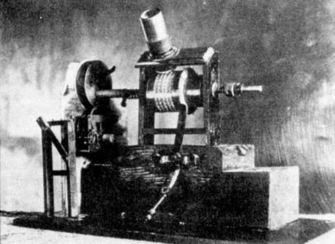 Thomas Alva Edison: cinetoscope
